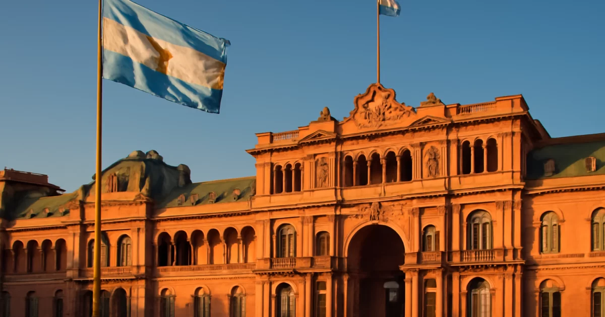 Milei celebra la expansion economica: baja de inflacion y Argentina Week en Nueva York